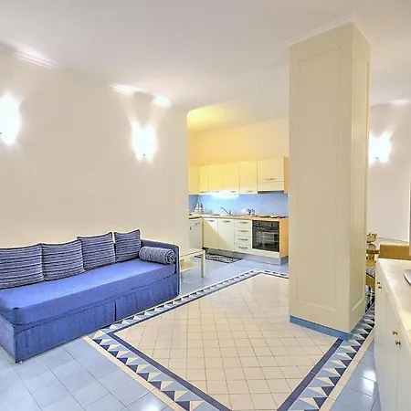 Sleeps 4 Air Con Wifi Amalfi